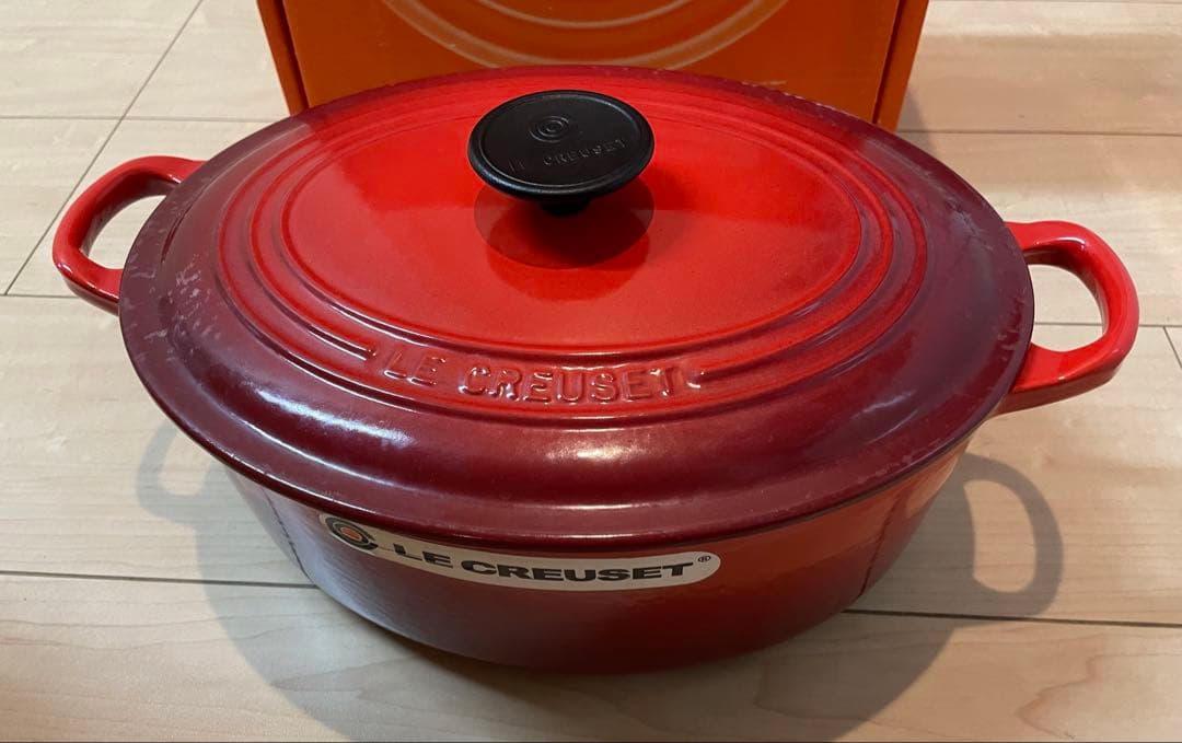 LE CREUSET 赤 両手鍋 大きめ