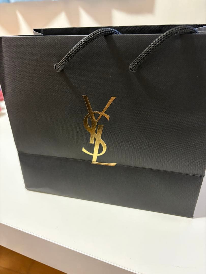 YSL リブレ ルパルファム 30mL 欠けあり 箱袋付
