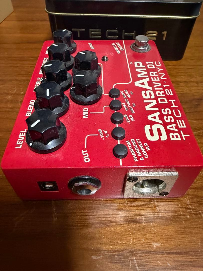 SansAmp BASS D DI　限定色　赤 レッド サンズアンプ