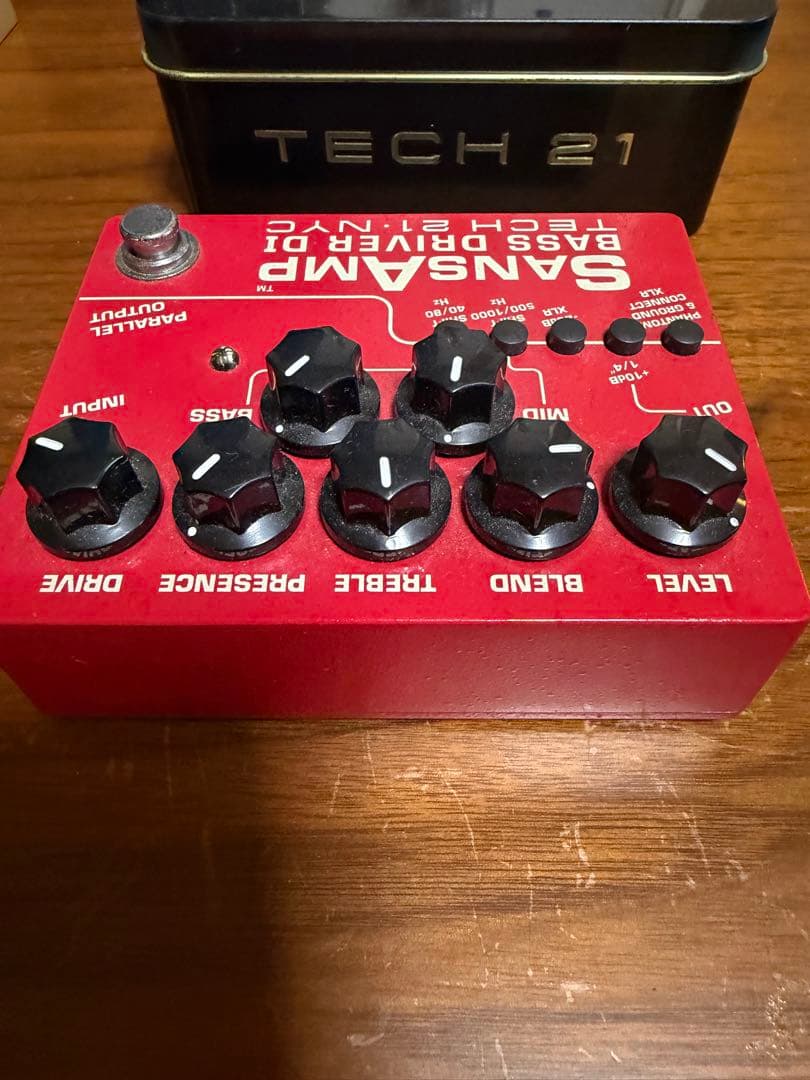 SansAmp BASS D DI　限定色　赤 レッド サンズアンプ