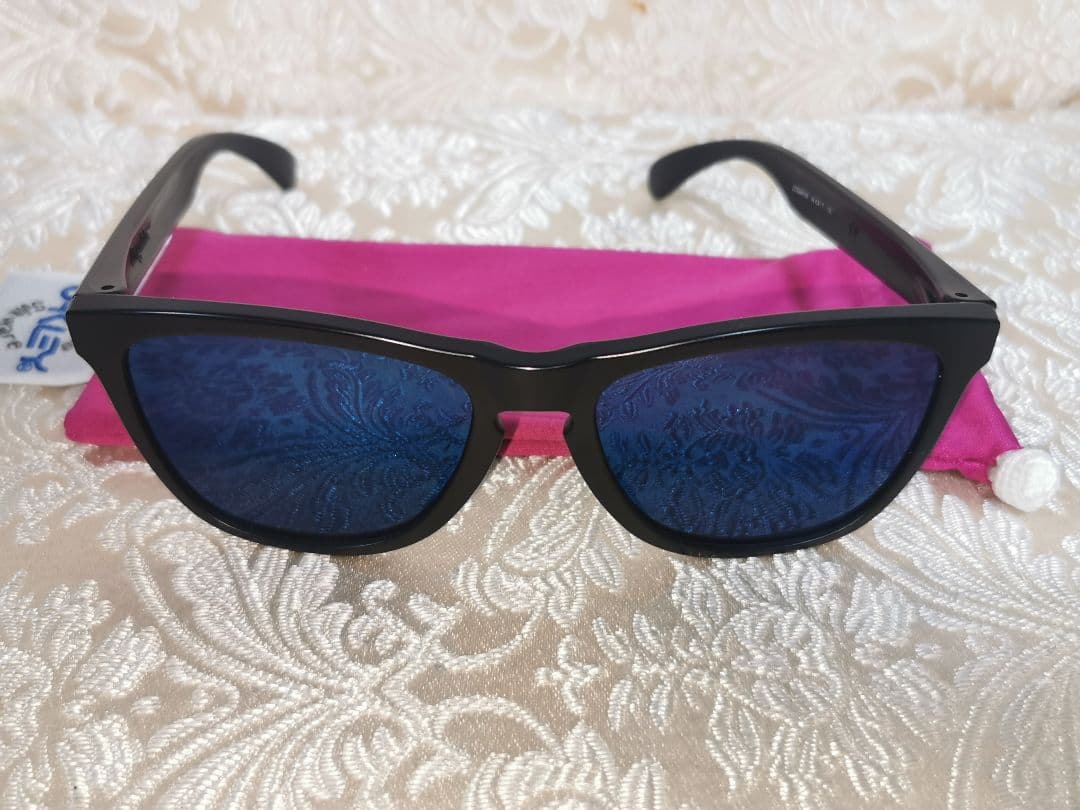 オークリー　OAKLEY　FROGSKINS　フロッグスキン サングラス