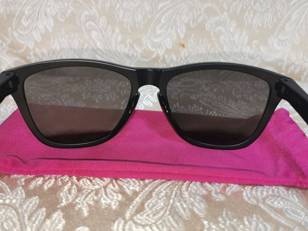 オークリー　OAKLEY　FROGSKINS　フロッグスキン サングラス