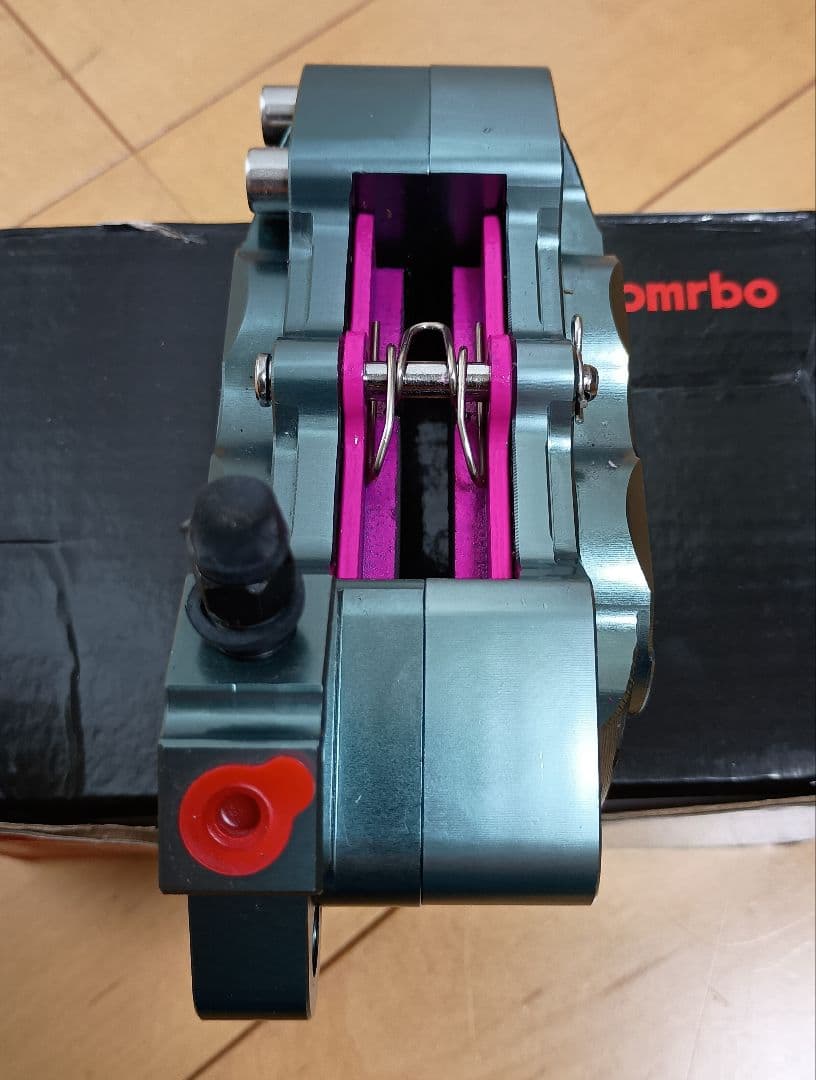 bromrbo 4pod 40mmピッチ おまけ付き　brembo frando