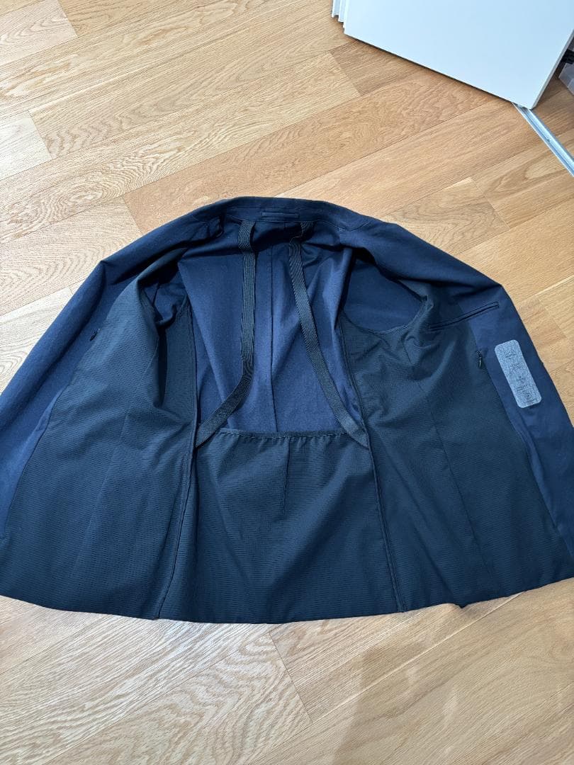 【値下】Device JKT Sneakers
