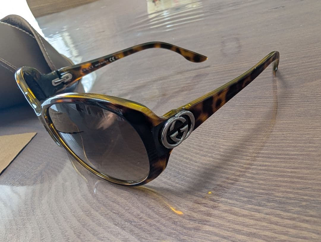 Gucci　レディース サングラス　グッチ