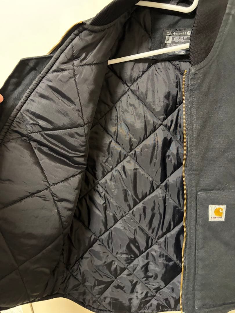 Carhartt 黒 ベスト Mサイズ