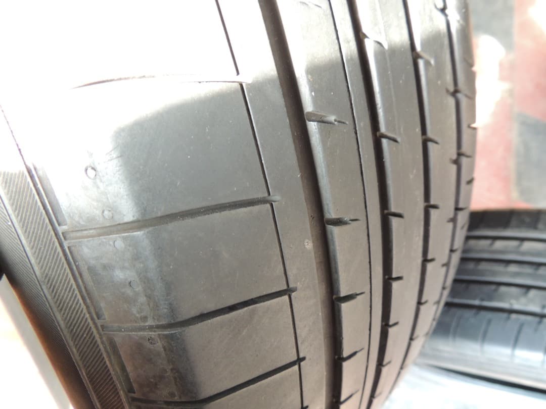 A180 225/65R17 102H 4本 ヨコハマ ブルーアースAE61