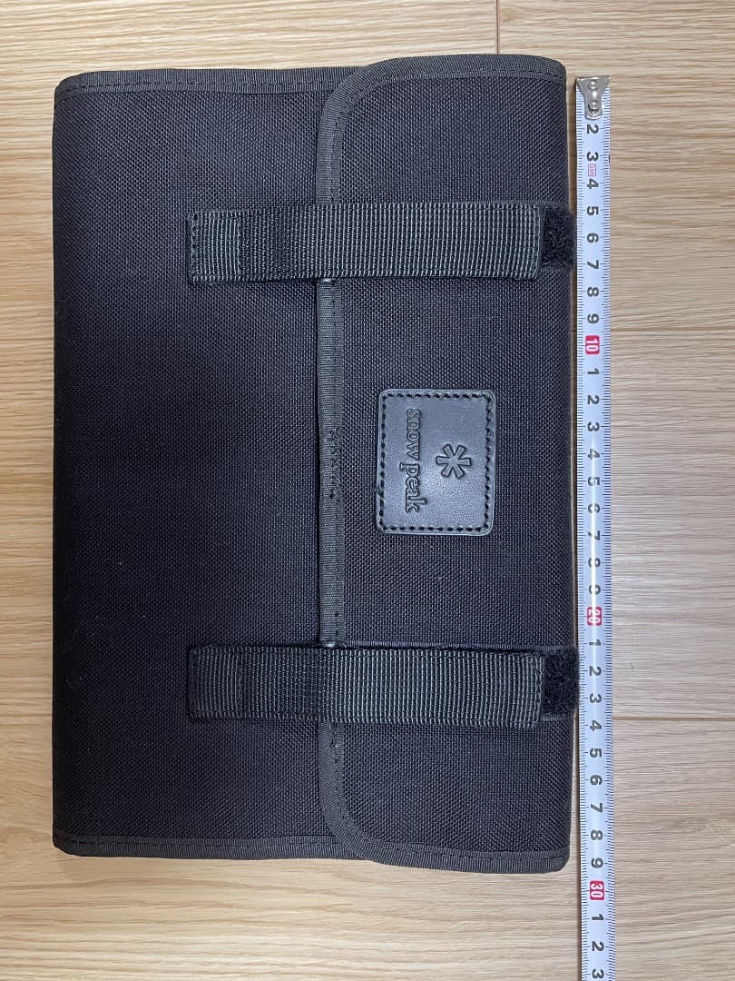 美品 new peak トラベルポーチ 黒 CORDURA®生地