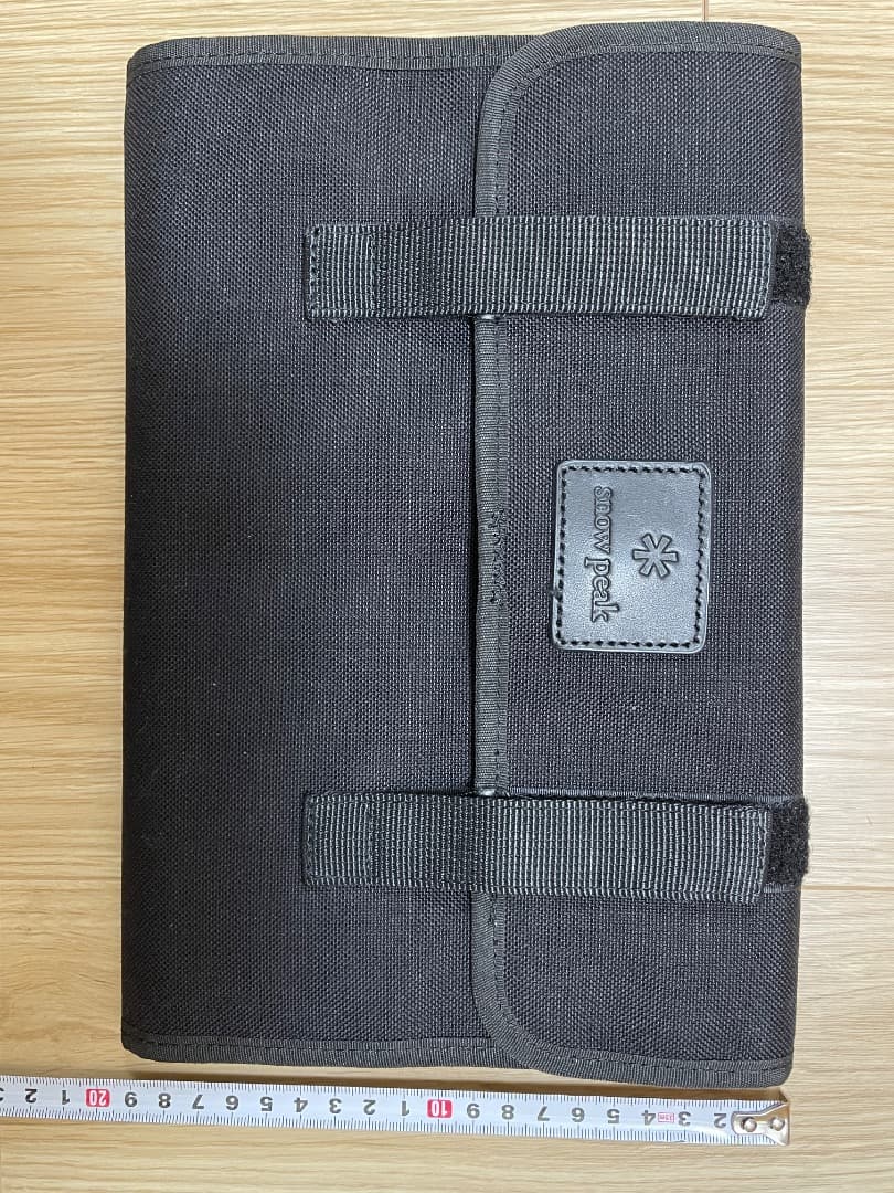 美品 new peak トラベルポーチ 黒 CORDURA®生地