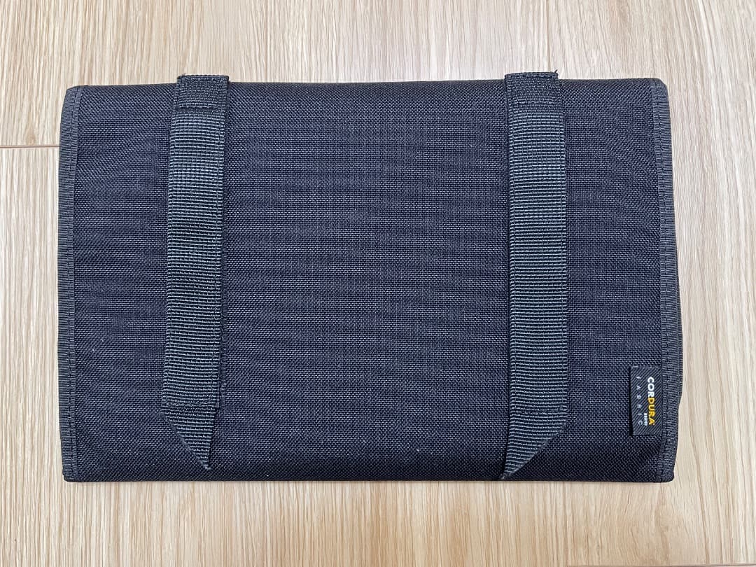 美品 new peak トラベルポーチ 黒 CORDURA®生地