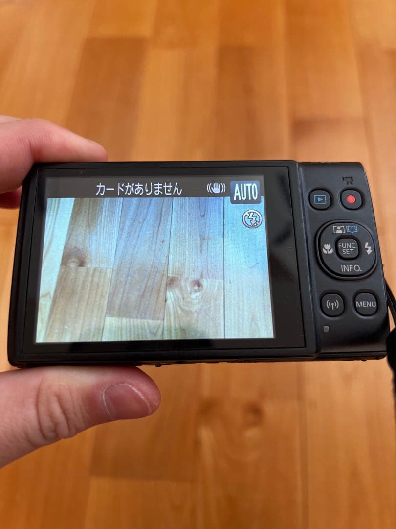 NMRRCanon IXY 650 コンデジ　デジカメ