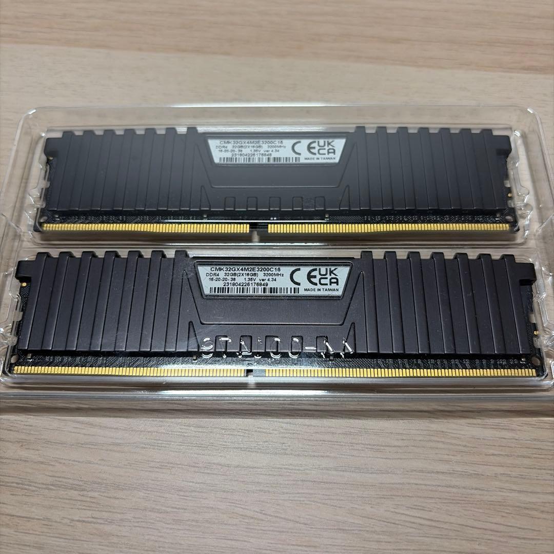デスクトップPC用メモリ DDR4-3200 32GB(16GB×2)