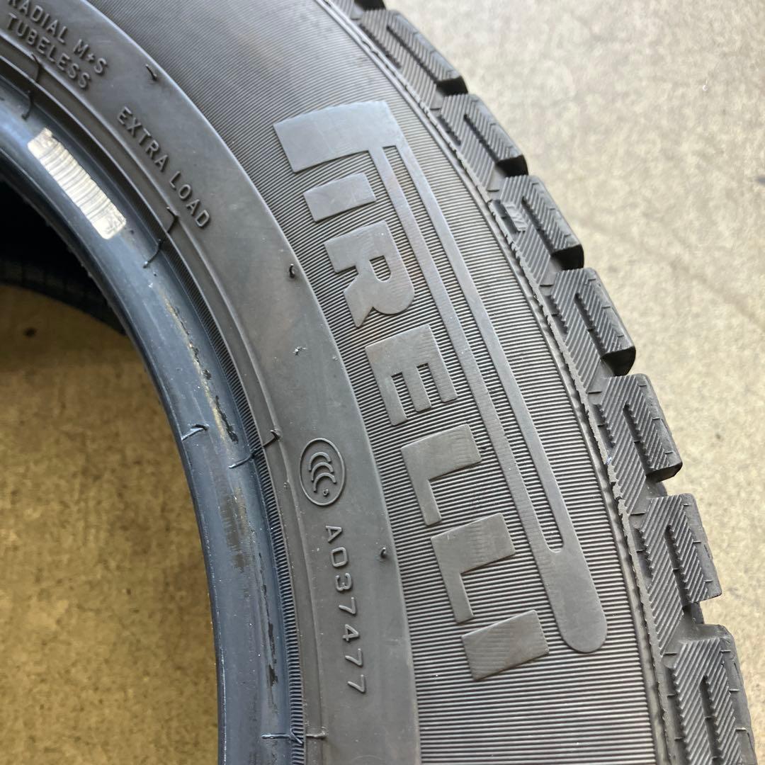 ピレリ アイスアシンメトリコ 225/55R17 19年製 4本セット