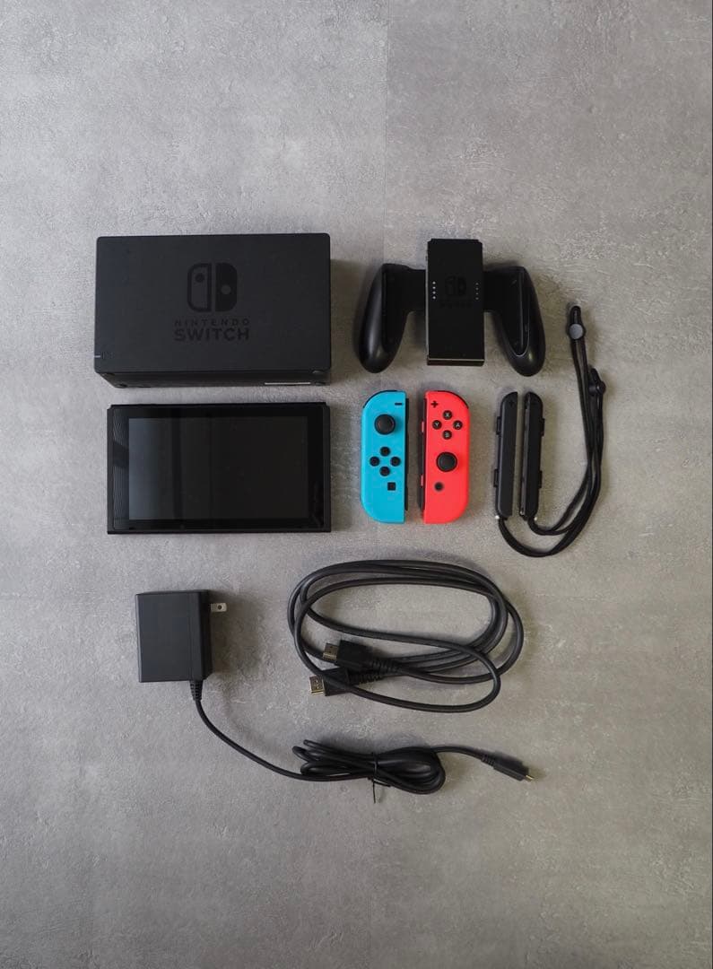 美品【Nintendo Switch 】