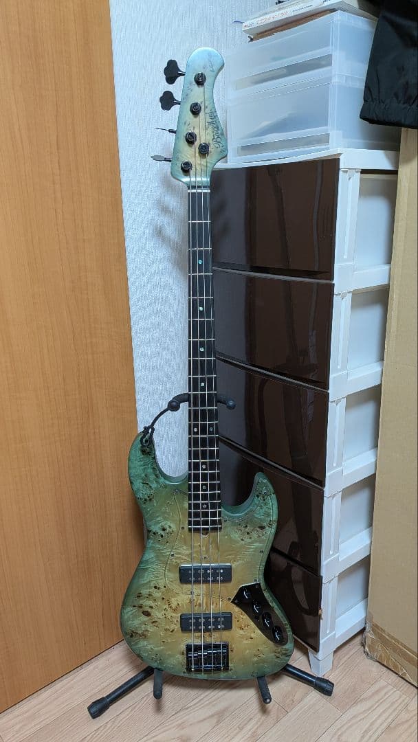 ベース Bacchus Handmade Woodline CTM-4AC EWC