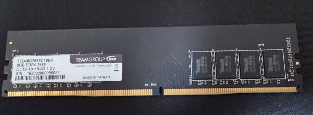 DDR4 8GB×2枚 2666MHz メモリ TEAMGROUP デスク用