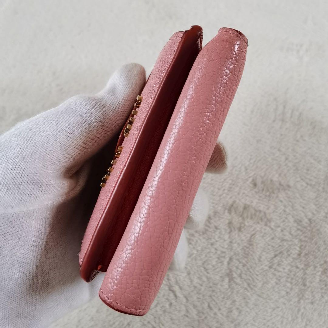MIUMIU マドラス ラブレター ハート 三つ折り財布 ピンク レザー
