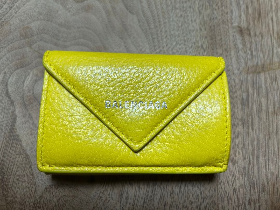 BALENCIAGA 三つ折り財布