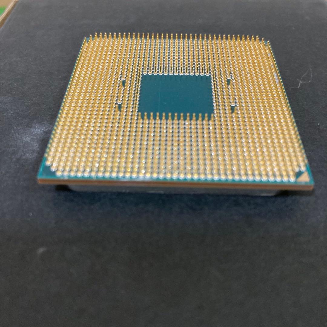 AMD Ryzen 5 3600XT 爪折れ・曲がりなし