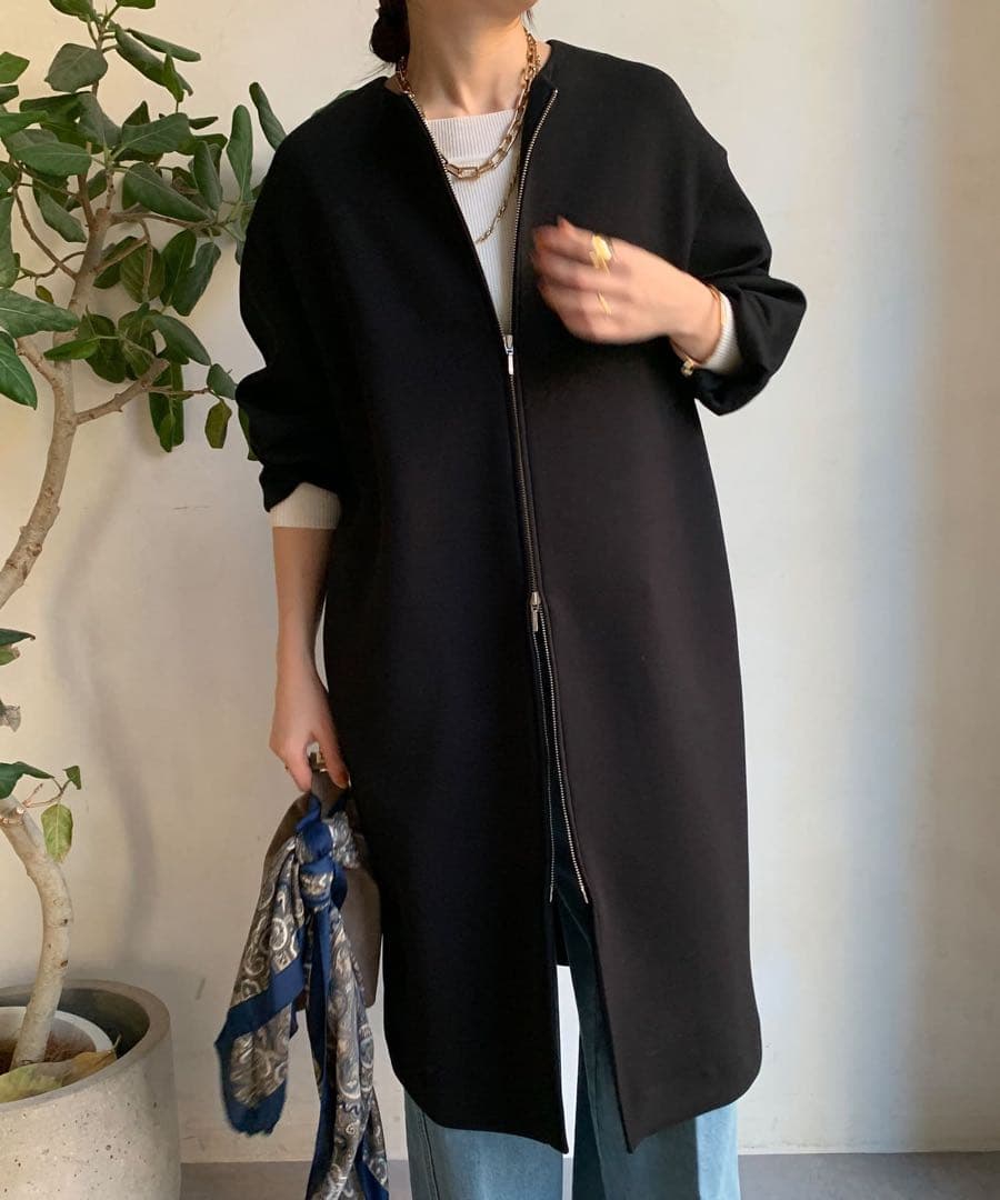 新品　完売品　黒　DOUDOU(ドゥドゥ) ノーカラーダンボールコート