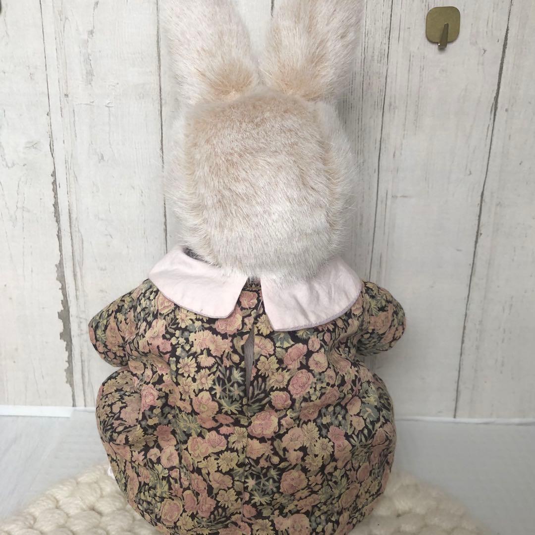 ハンドメイド　ライオンラビットちゃん　クラシカルドレス