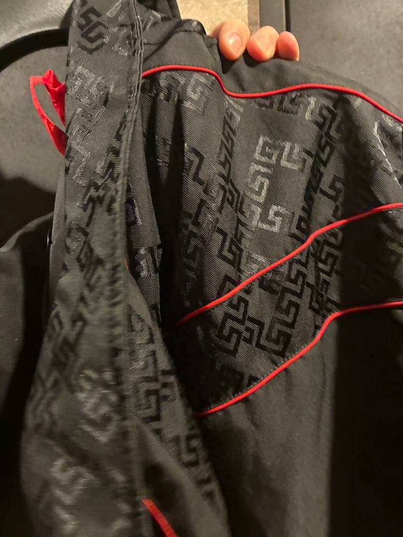 VERSACE ブラック ジャケット　購入前コメントください