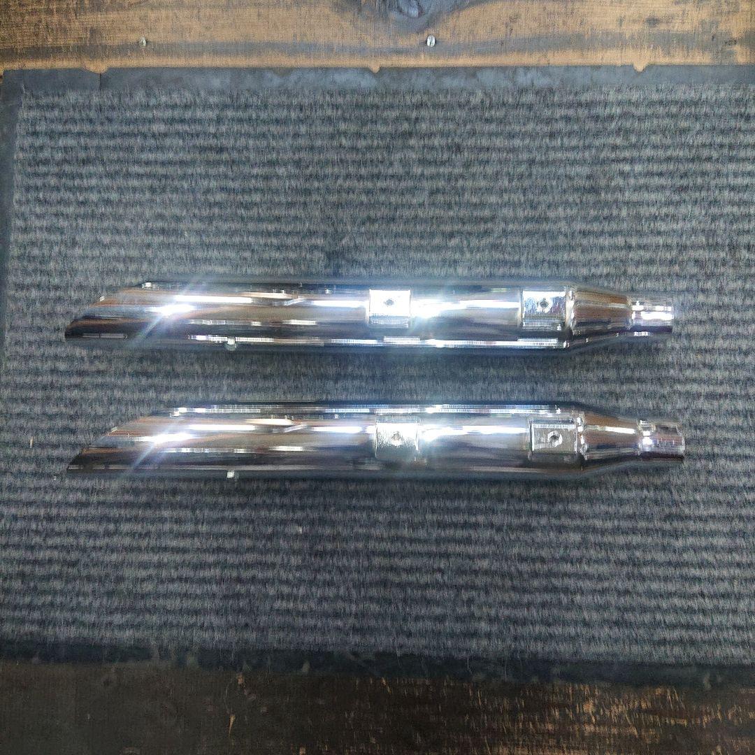 クロームワークス ソフテイル用スリップオンマフラー