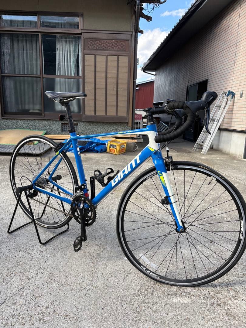 mcotroom  GIANT DEFY3 2015年モデル　ロードバイク