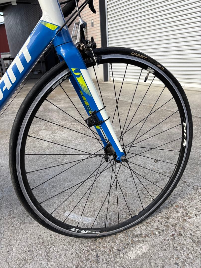 mcotroom  GIANT DEFY3 2015年モデル　ロードバイク