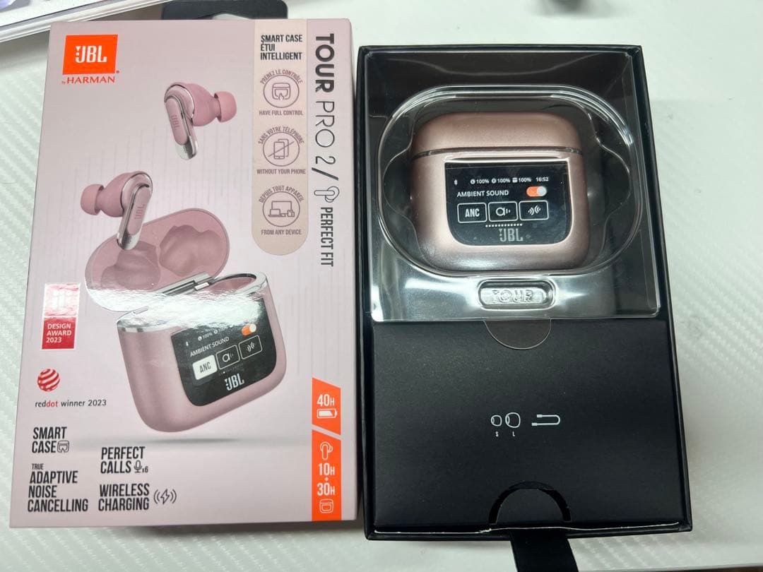 JBL Tour Pro 2 ワイヤレスイヤホンピンク