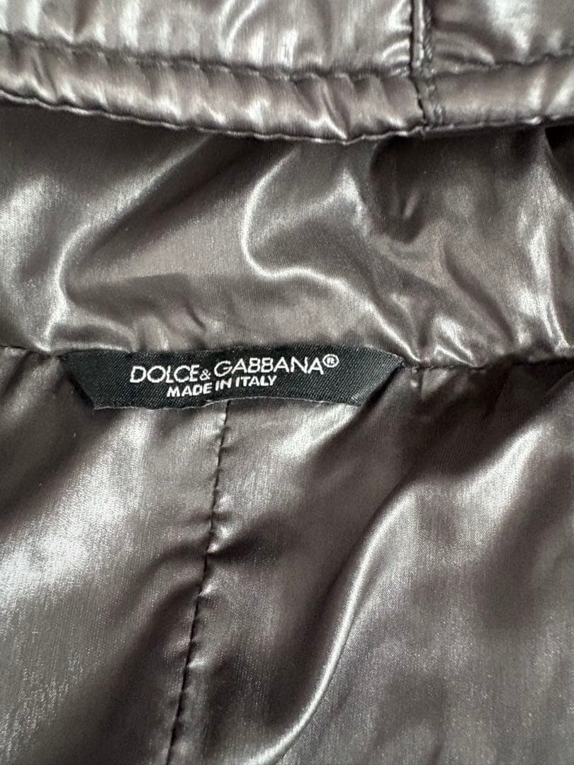DOLCE&GABBANA フード付きブラックダウンベスト