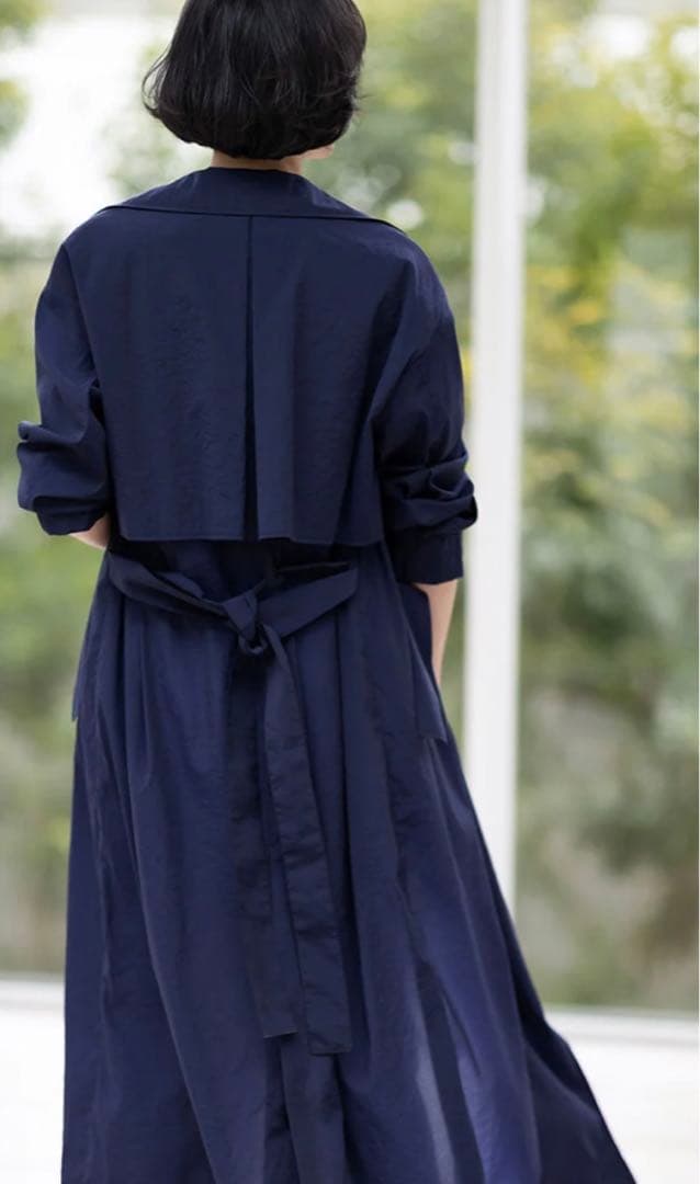 新品 ドゥクラッセ シアーストレッチ ライトトレンチコート ¥16,390