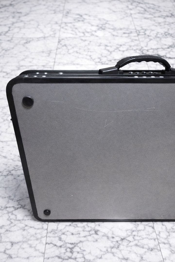 【DOD】ワンタッチキッチンテーブル（ブラック）施 盤品・キャンプ収納