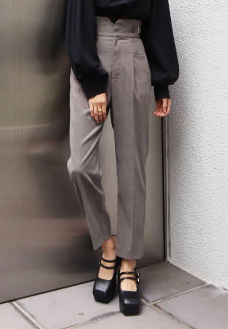 レディース服　大量　まとめ売り　ワンピース　トップス　スカート　美人百花等