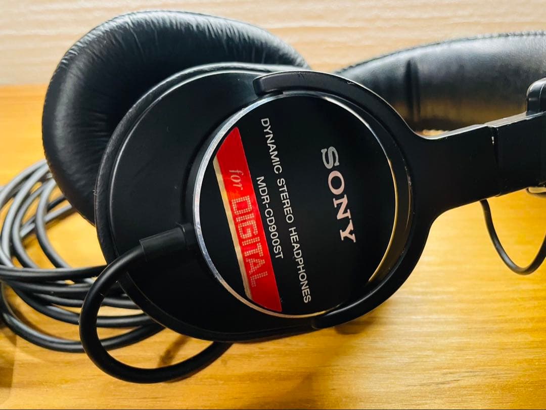 ★良品★ SONY MDR-CD900ST ダイナミックスタジオヘッドホン プロ