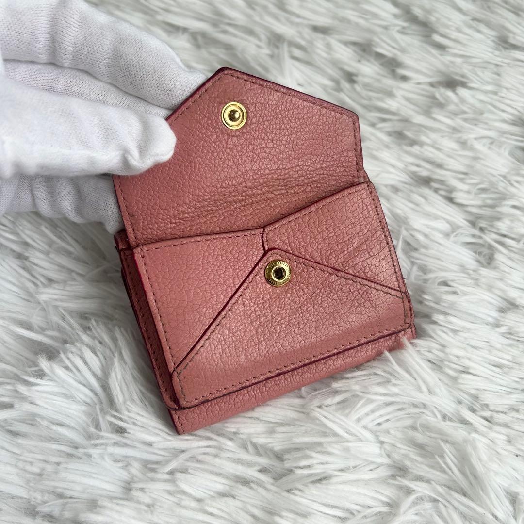MIUMIUミュウミュウ マドラス ラブレター 三つ折り財布 ラブハート ピンク