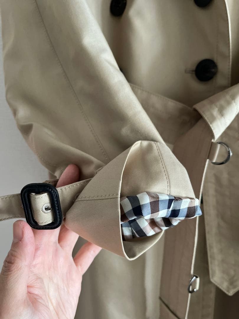 ✨極美品✨14万Aquascutum ベージュ トレンチコート