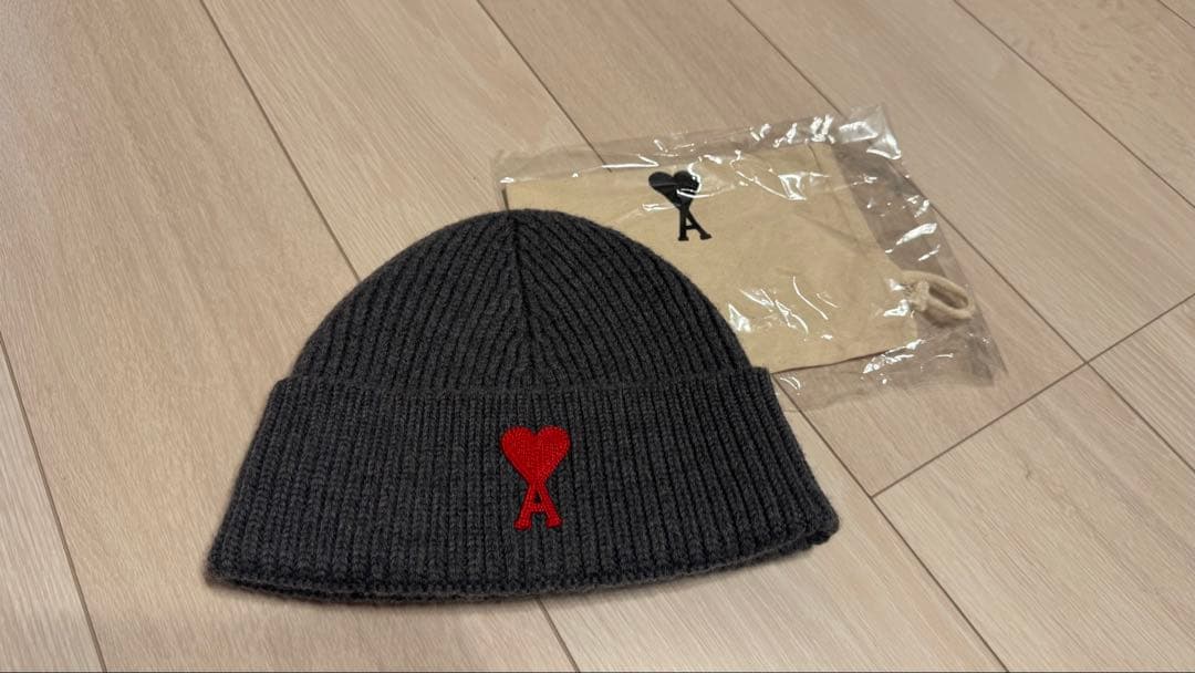 AMI PARIS アミパリス ニットビーニー グレー