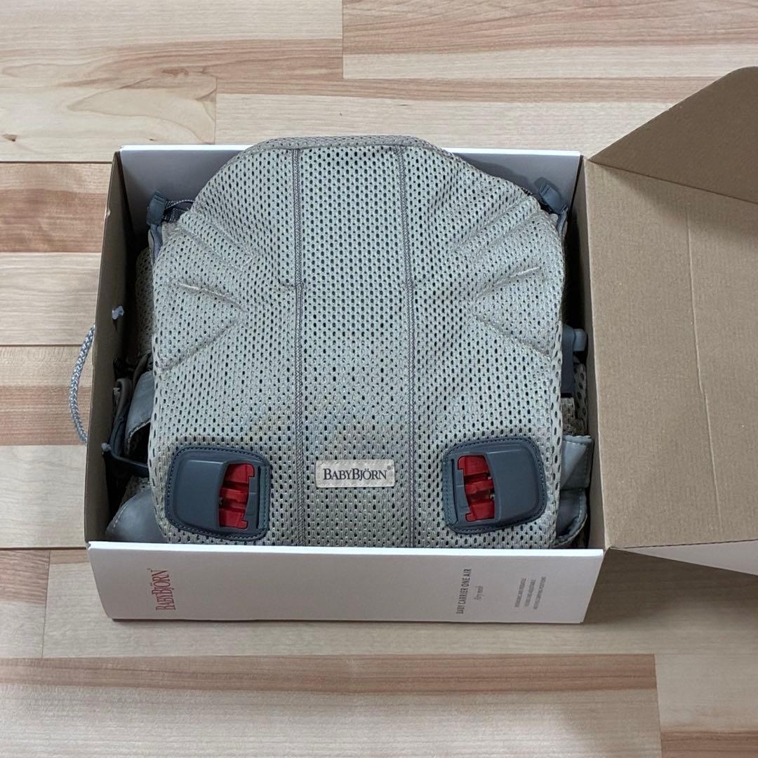 【美品】ベビービョルン　One kai air 抱っこ紐【全て備品有】