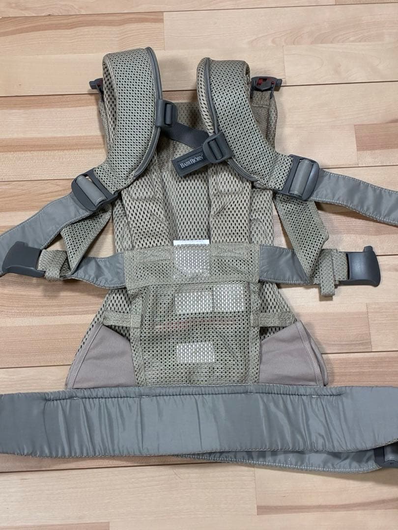 【美品】ベビービョルン　One kai air 抱っこ紐【全て備品有】