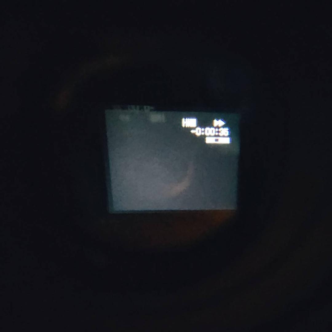 T*9様 【動作確認済】高画質 SONY Hi8 ビデオカメラ CCD-TR11