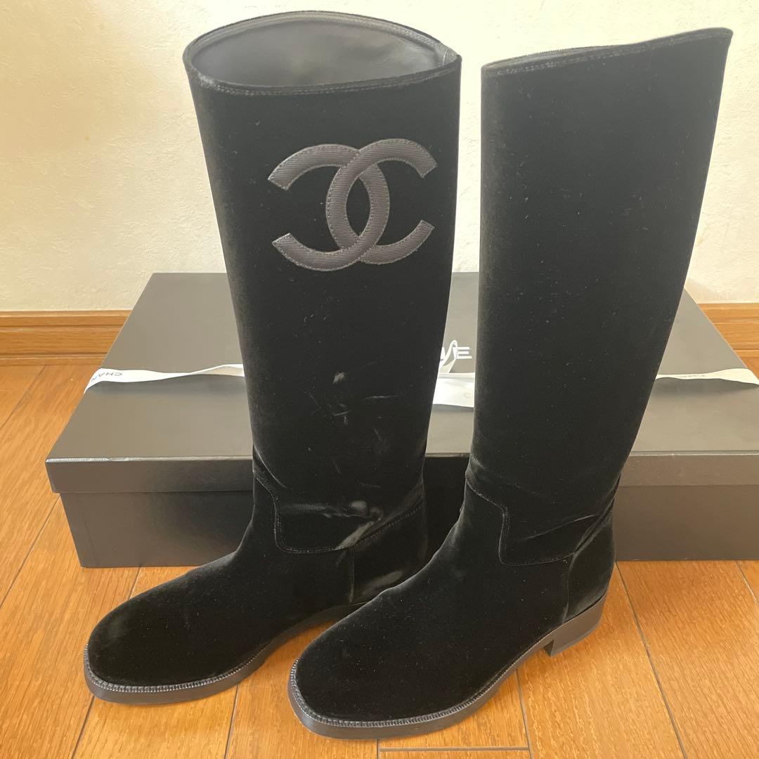 CHANEL ロングブーツ