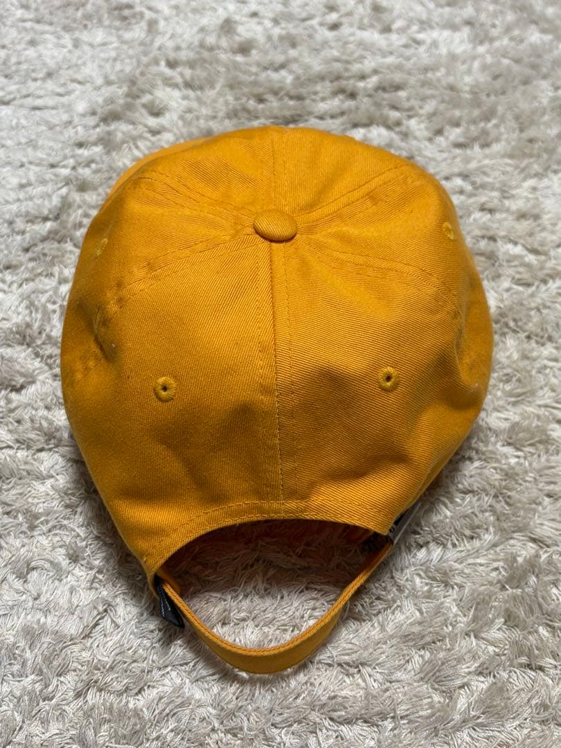 STUSSY キャップ　ARCH STRAPBACK CAP stuイエロー