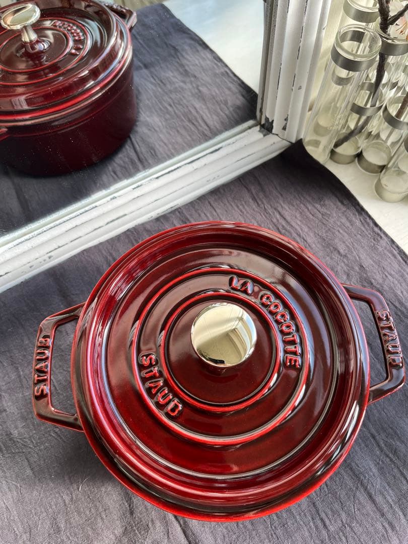 STAUB ココットラウンド18センチ グレナティンレッド