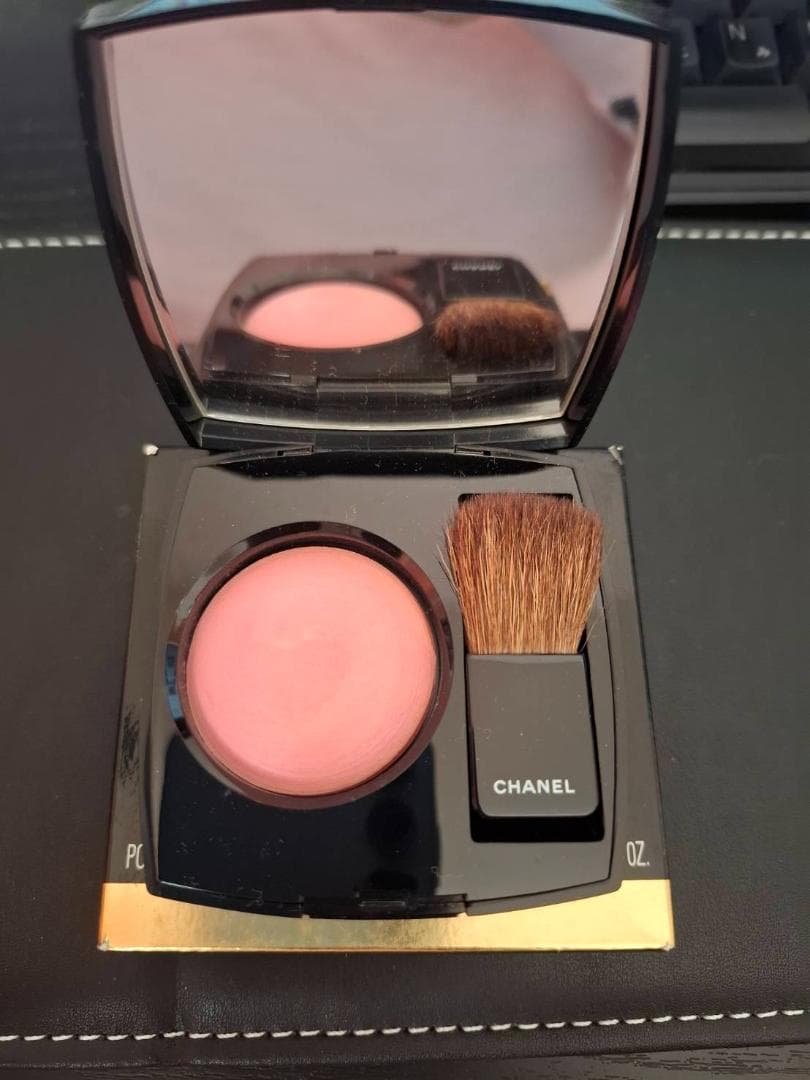 【未使用品】CHANEL JOUES CONTRASTE 44 NARCISSE