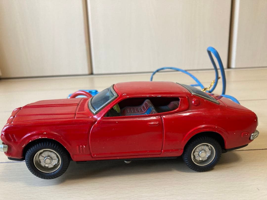 gl551 旧バンダイ バンザイマーク ブルーバード2000GT ブリキ