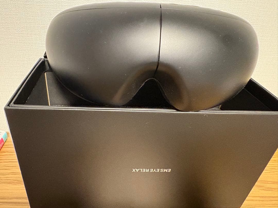 NIPLUX EMS EYE RELAX アイマスク ブラック 専用ボックス付き