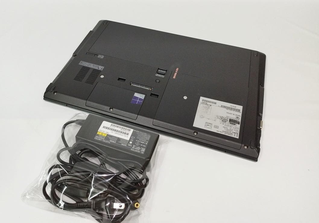 ら  U745/KX Core I5 4GB SSD128GB Win11
