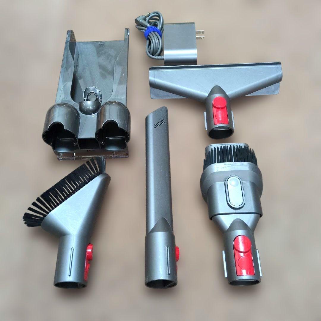 【美品】ダイソン dyson cyclone V10 分解洗浄済