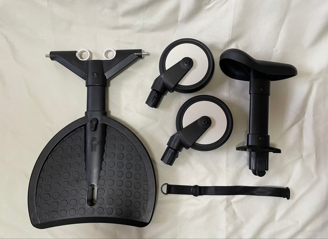 美品STOKKE ベビーゼン ヨーヨー ボード yoyo+ board ブラック